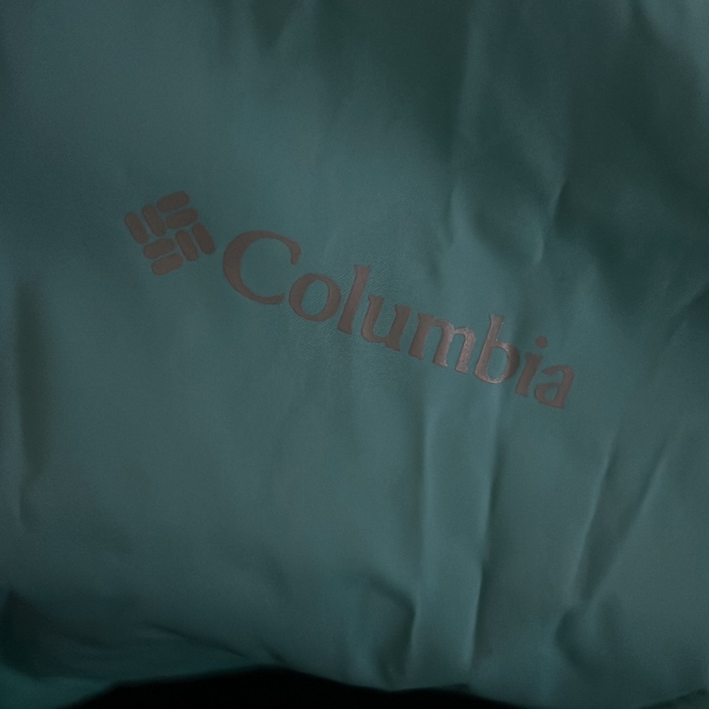 Columbia Windbreaker - Picture 3 of 4